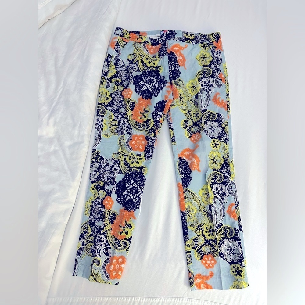 MSGM Cropped Lace Floral Patterned Pants (112)